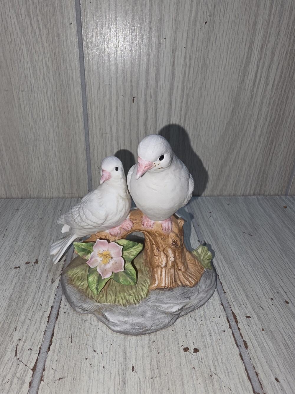 Vtg Hand Painted Love Doves Bisque Porcelain Figurine Two Birds Tree Branch